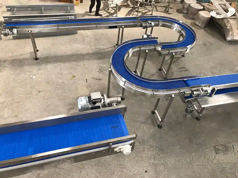 45 Degree Angle Case Transfer Conveyor in India